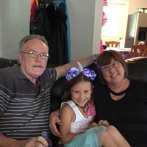 Meet your Posher, Sharon